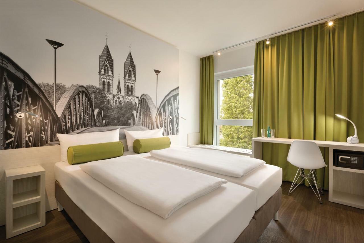 Hotel Super 8 By Wyndham Hamburg Mitte Exteriér fotografie